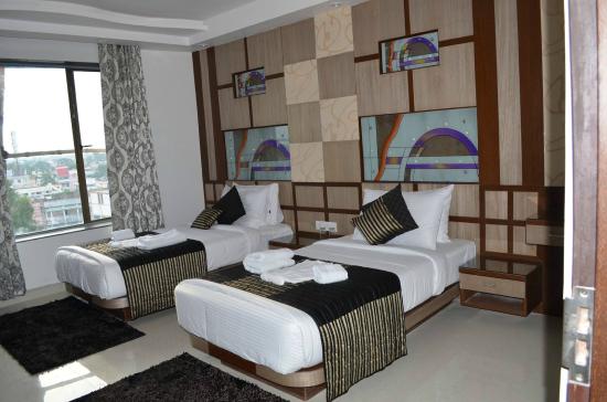 Hotel Simna International